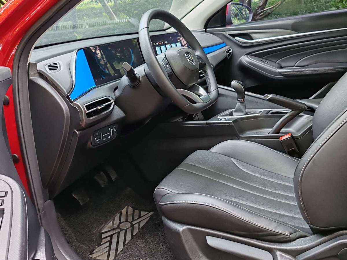 長(zhǎng)安 逸動(dòng)  2021款 PLUS 1.6L GDI 手動(dòng)豪華型圖片