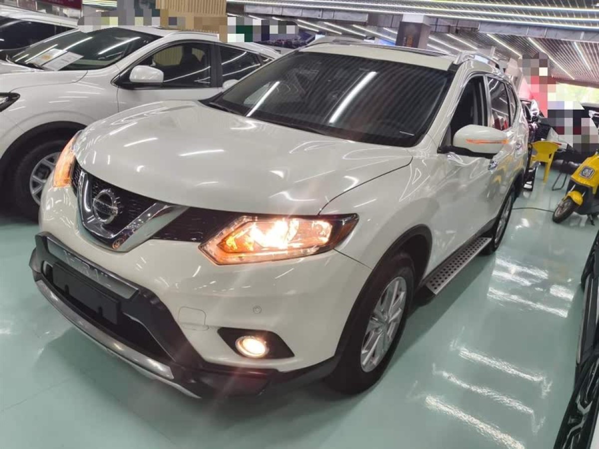 日產(chǎn) 奇駿  2015款 2.0L CVT舒適MAX版 2WD圖片