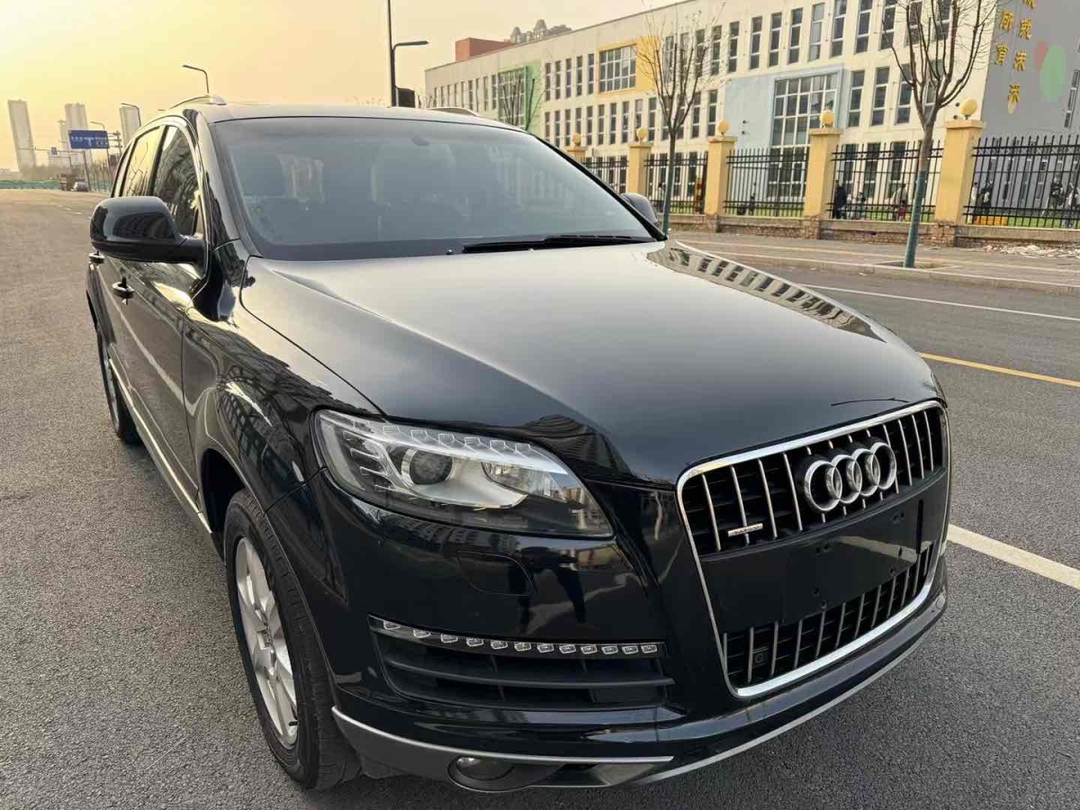 奧迪 奧迪Q7  2013款 35 TFSI 進取型圖片