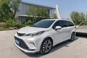 格瑞維亞 豐田 2.5L混動 尊貴版