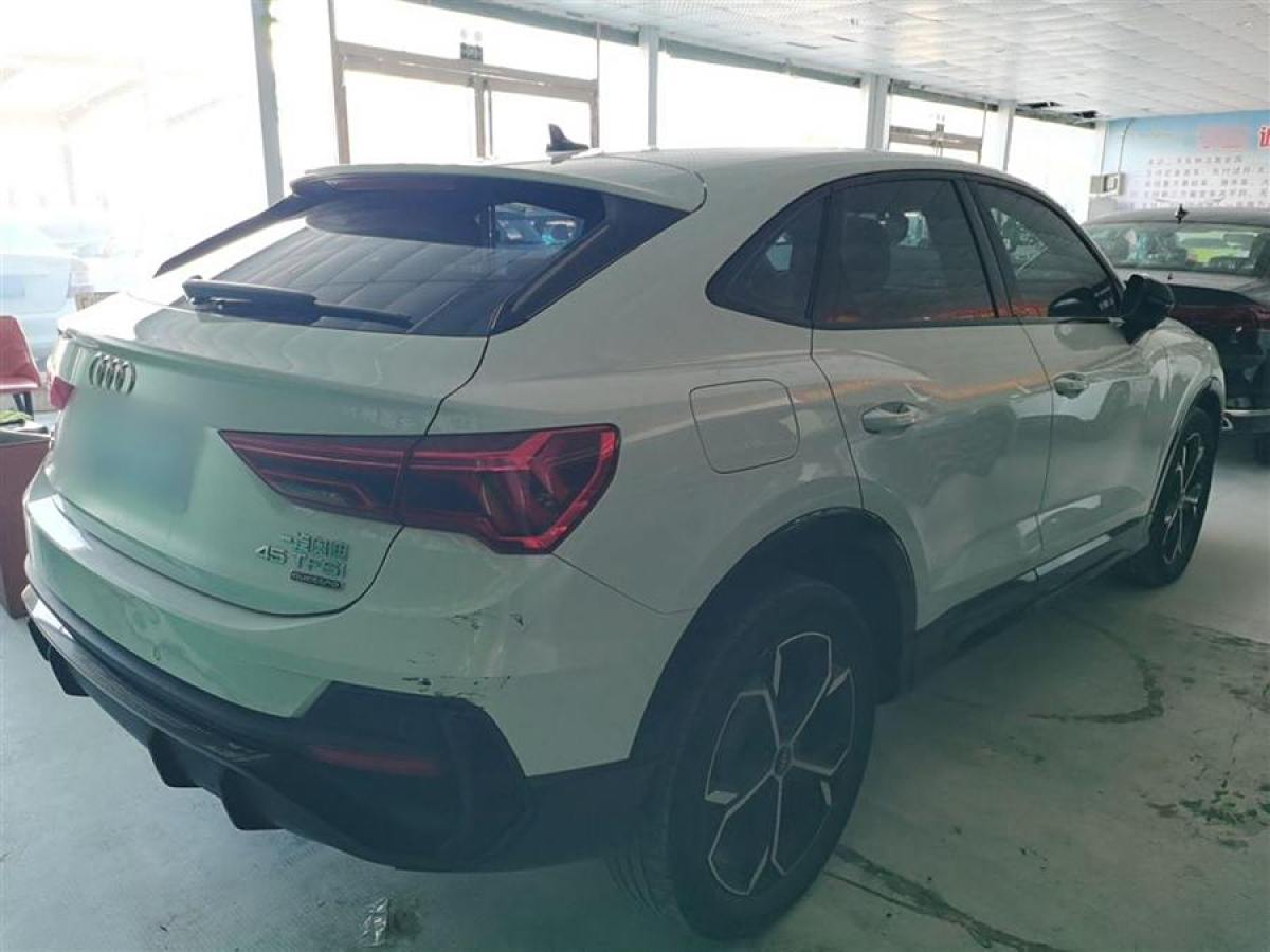 奧迪 奧迪Q3  2022款 45 TFSI quattro 時尚動感型圖片