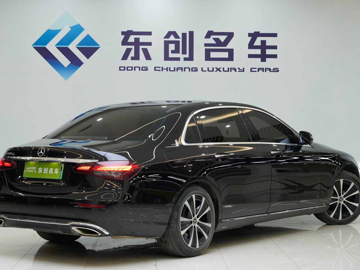 奔馳 奔馳E級新能源  2022款 改款三 E 350 e L 插電式混合動力轎車圖片