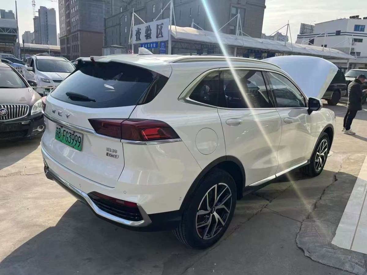 WEY 拿鐵DHT-PHEV  2022款 1.5T 兩驅(qū)超大杯圖片