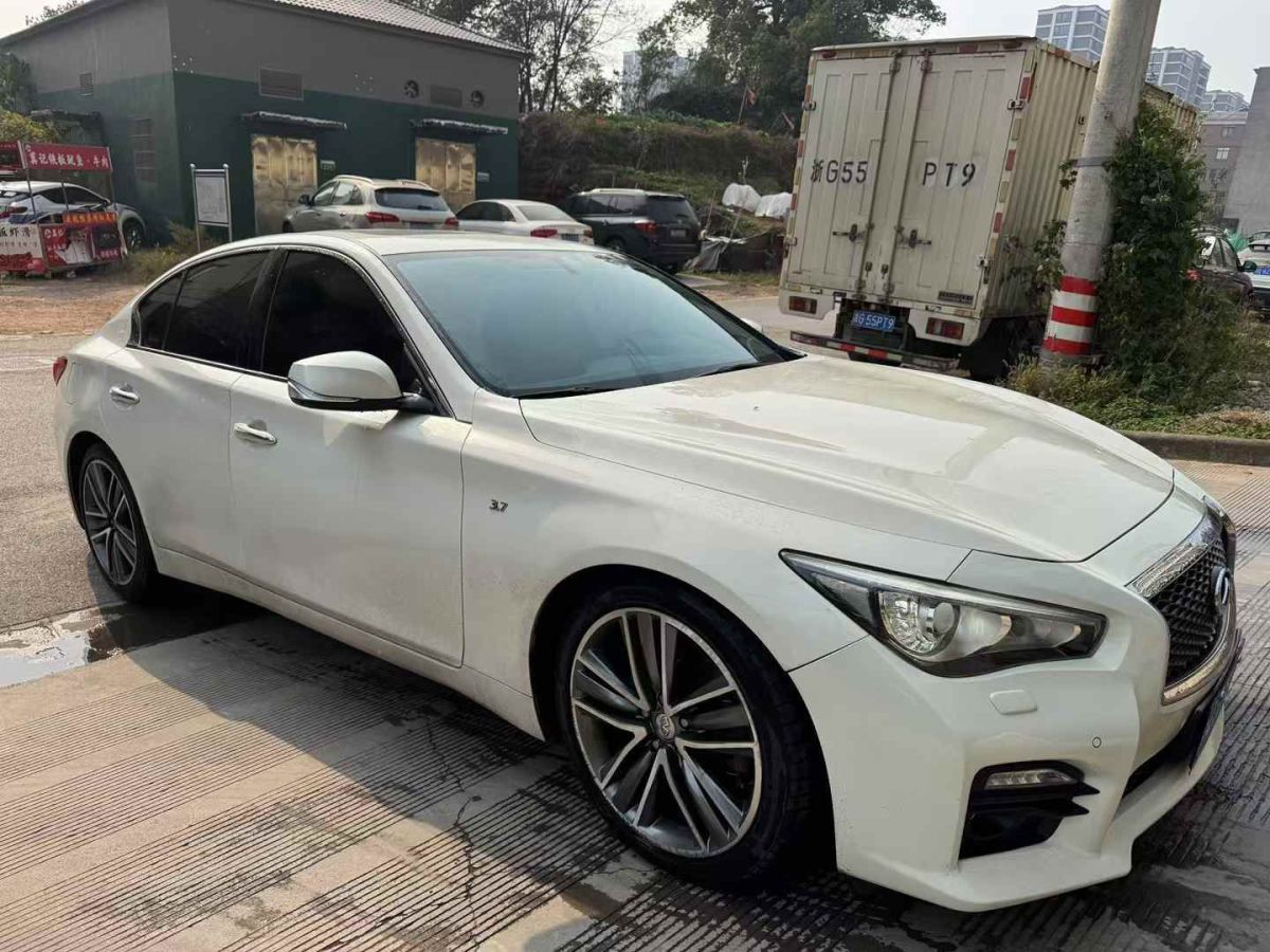 2015年1月英菲尼迪 Q50L  2015款 2.0T 悅享版