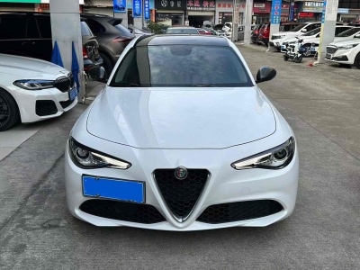 2019年7月 阿尔法·罗密欧 Giulia 2.0T 280HP 豪华版图片