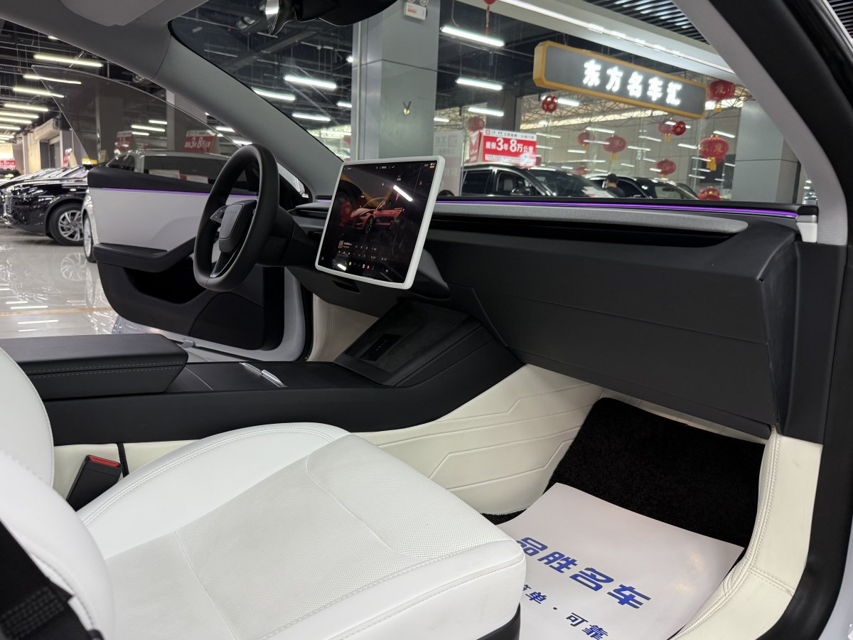 2024年4月特斯拉 Model 3  2023款 煥新版 后輪驅(qū)動(dòng)