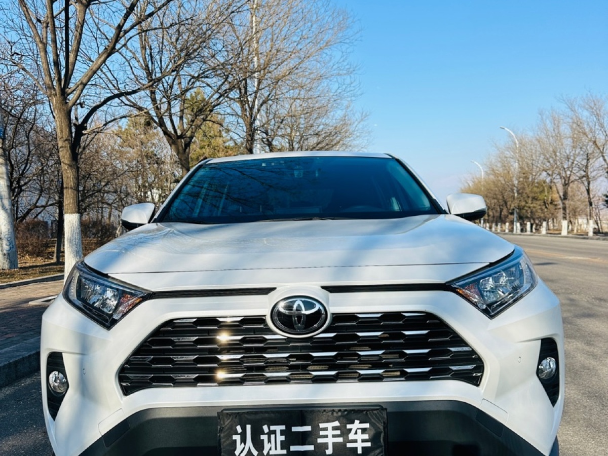 2022年02月豐田 RAV4榮放  2021款 2.0L CVT兩驅(qū)都市版