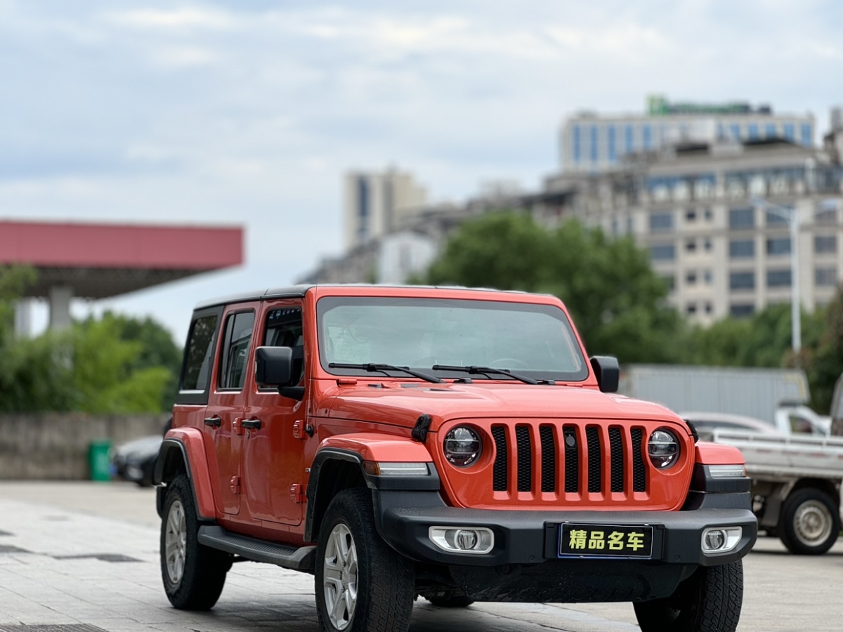 Jeep 牧馬人  2019款 2.0T Sahara 四門版 國VI圖片