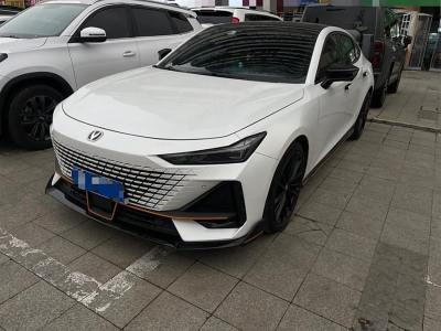 2022年6月 長(zhǎng)安 長(zhǎng)安UNI-V 1.5T 卓越型圖片