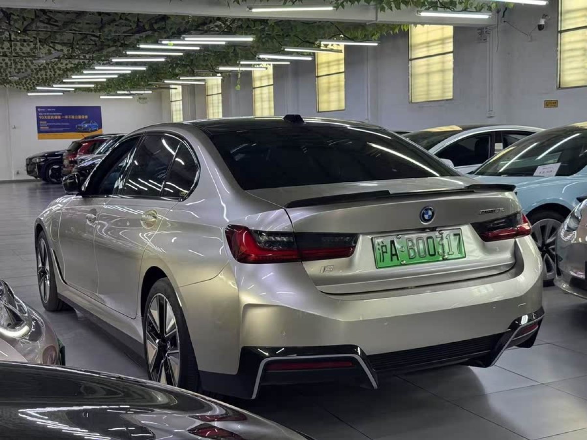 寶馬 寶馬i3  2022款 eDrive 35 L圖片