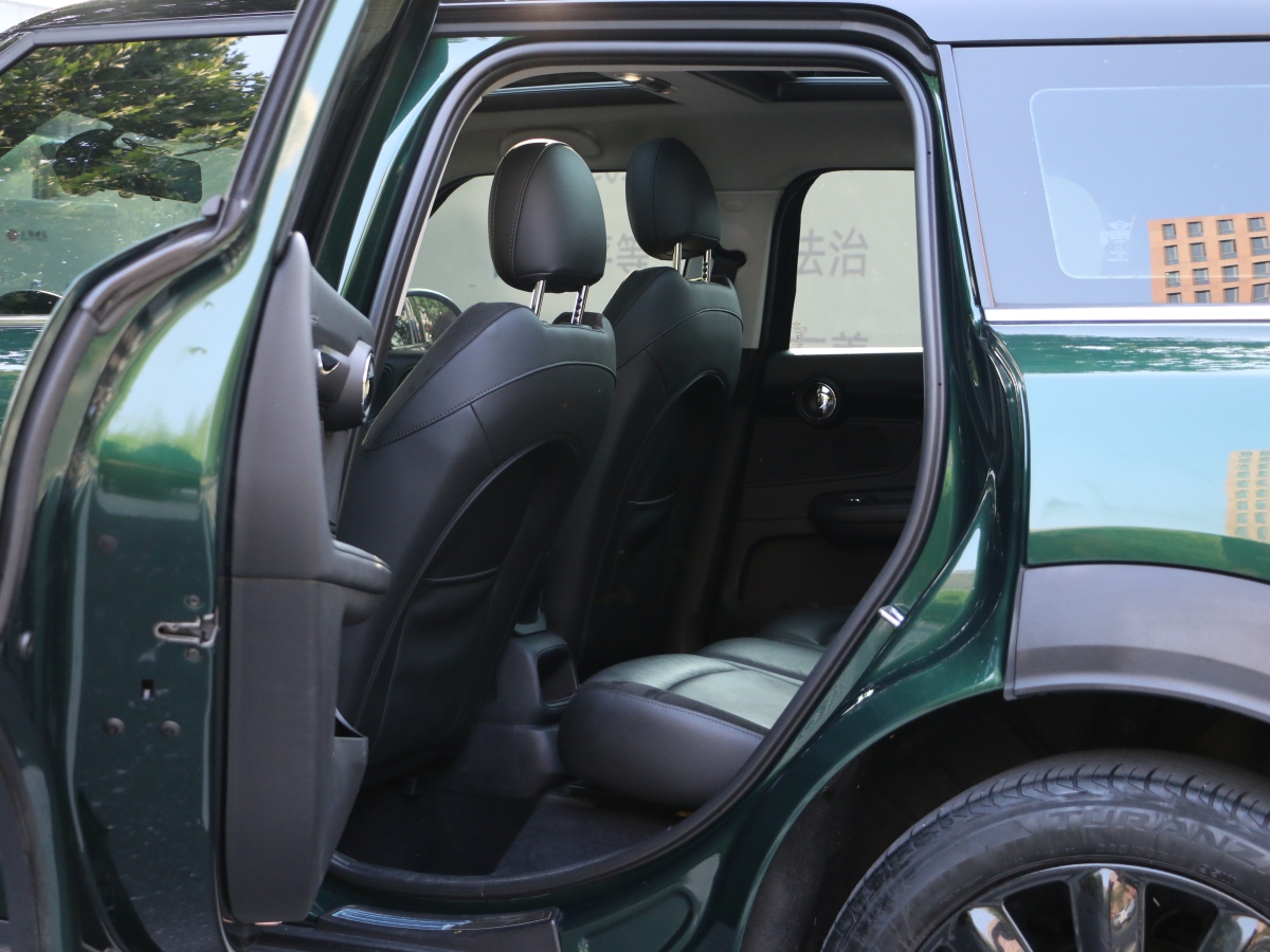 MINI COUNTRYMAN  2018款 1.5T COOPER ALL4 藝術(shù)家圖片