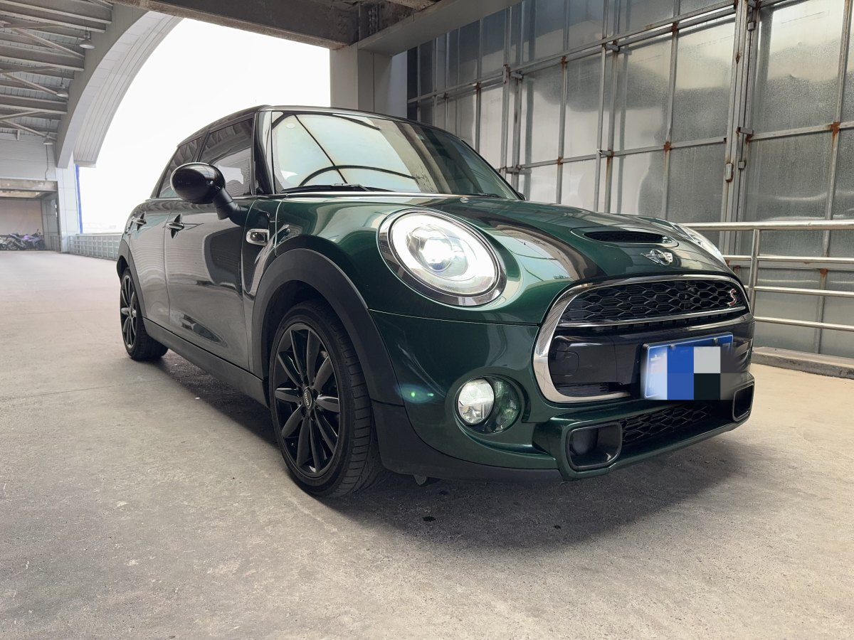 MINI MINI  2016款 2.0T COOPER S 五門版圖片