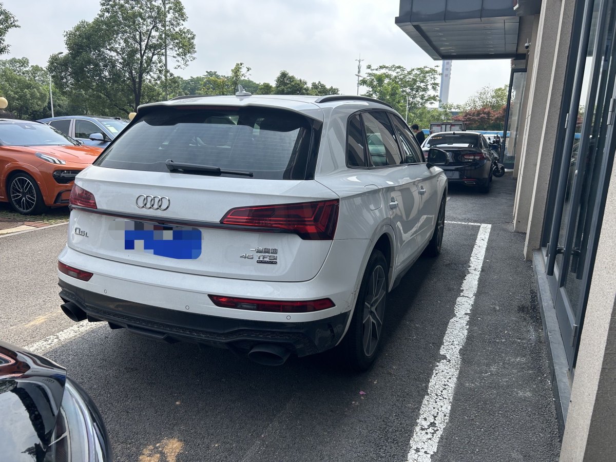 奧迪 奧迪Q5L  2023款 40T 豪華動(dòng)感型圖片