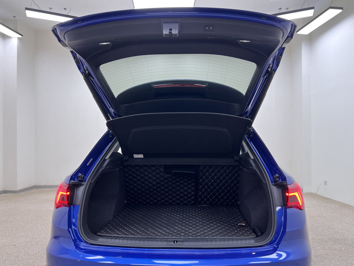 奧迪 奧迪Q3  2024款 35 TFSI 時尚動感型圖片