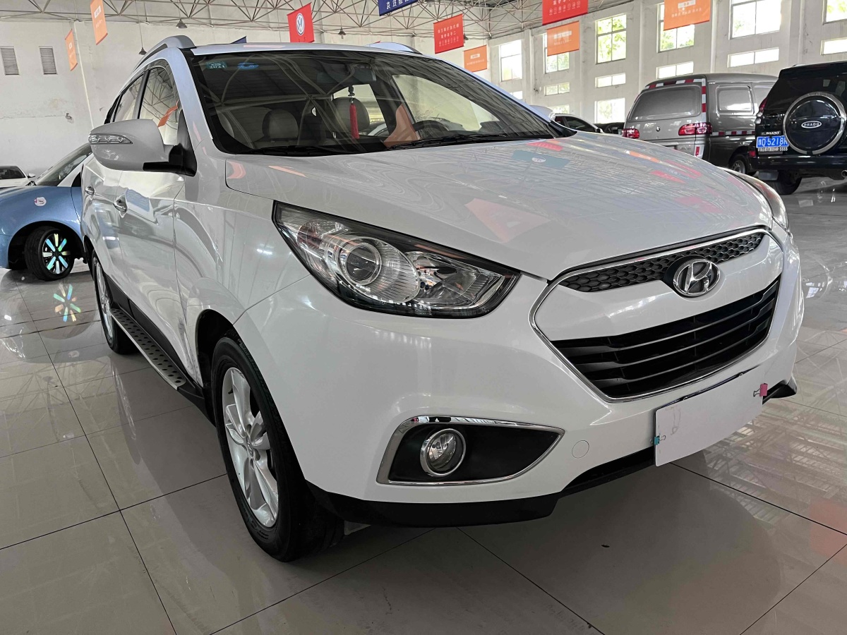 現(xiàn)代 ix35  2013款 2.0L 自動兩驅(qū)智能型GLS 國IV圖片