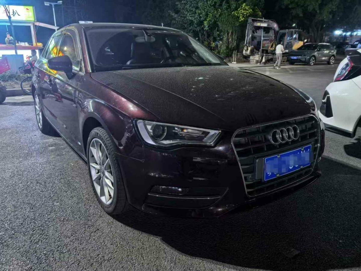 奧迪 奧迪A3  2015款 A3 1.4TFSI 35TFSI 百萬紀(jì)念智領(lǐng)型圖片