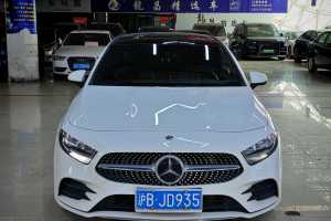 奔馳A級(jí) 奔馳  改款 A 180 L 運(yùn)動(dòng)轎車
