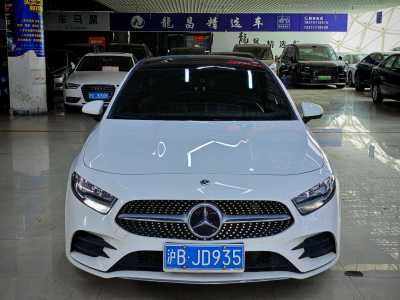 2021年7月 奔馳 奔馳A級(jí) 改款 A 180 L 運(yùn)動(dòng)轎車圖片