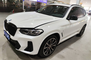 寶馬X3 寶馬 xDrive30i 領(lǐng)先型 M曜夜套裝