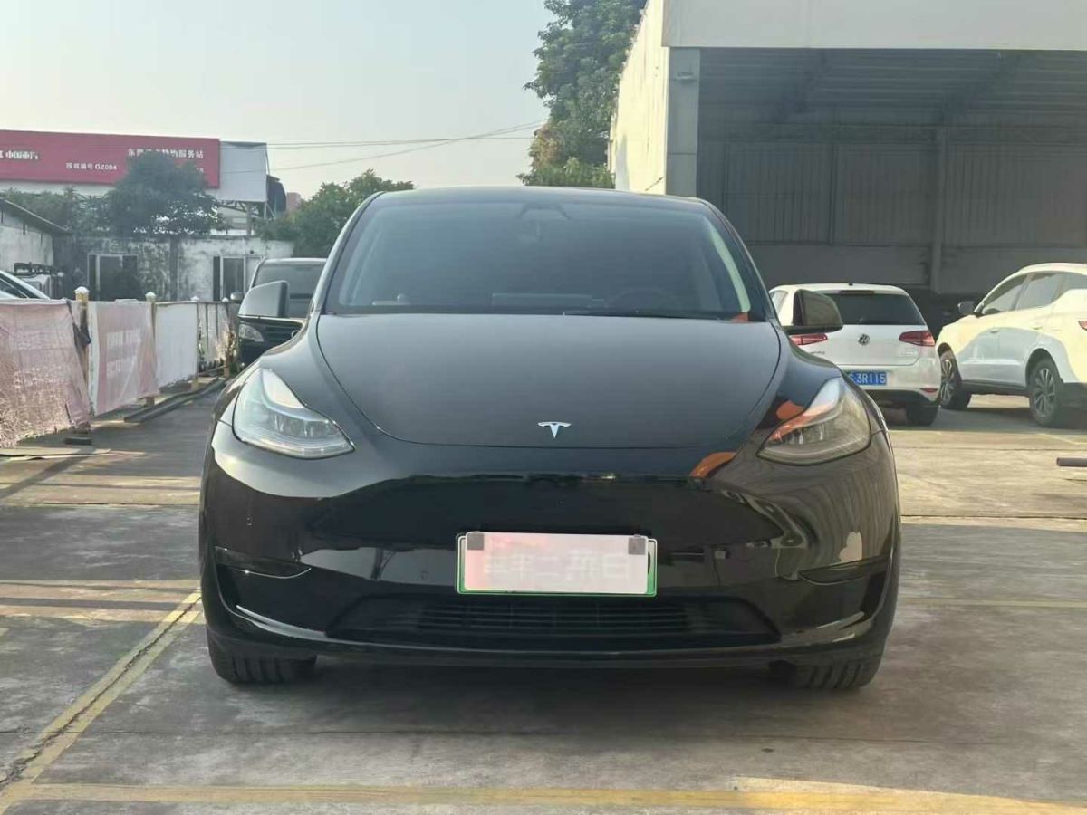 特斯拉 Model S  2023款 三電機(jī)全輪驅(qū)動(dòng) Plaid版圖片