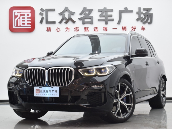 宝马 宝马X5  2021款 改款 xDrive40i 尊享型 M运动套装