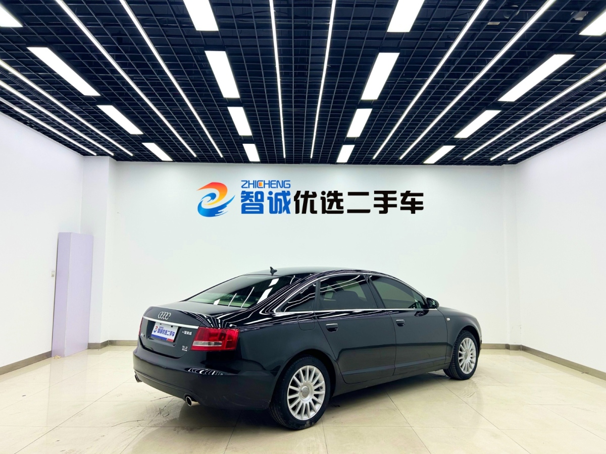 奧迪 奧迪A6L  2006款 3.2 FSI quattro 領(lǐng)先尊享型圖片