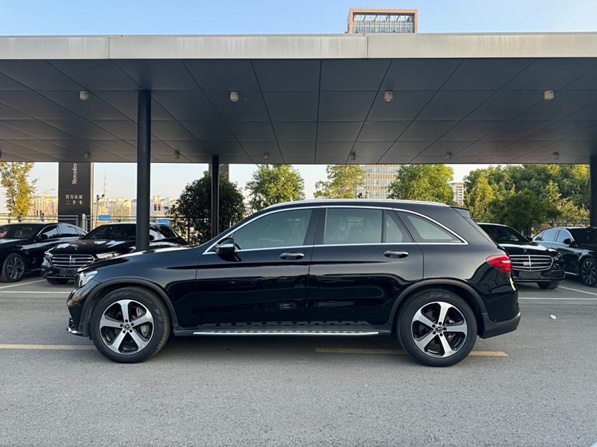 奔馳 奔馳GLC  2019款 改款 GLC 260 L 4MATIC 豪華型圖片