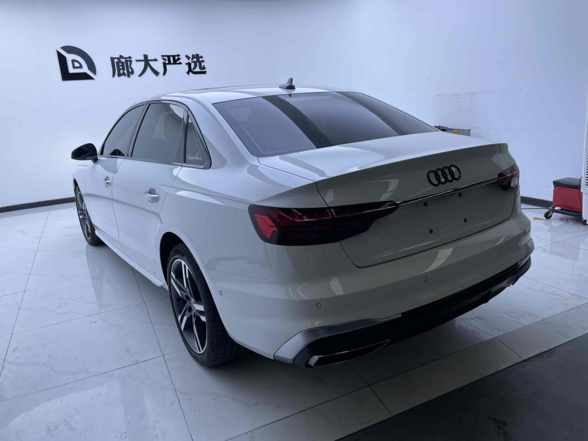 奧迪 奧迪A4L  2020款 40 TFSI quattro 豪華動(dòng)感型圖片