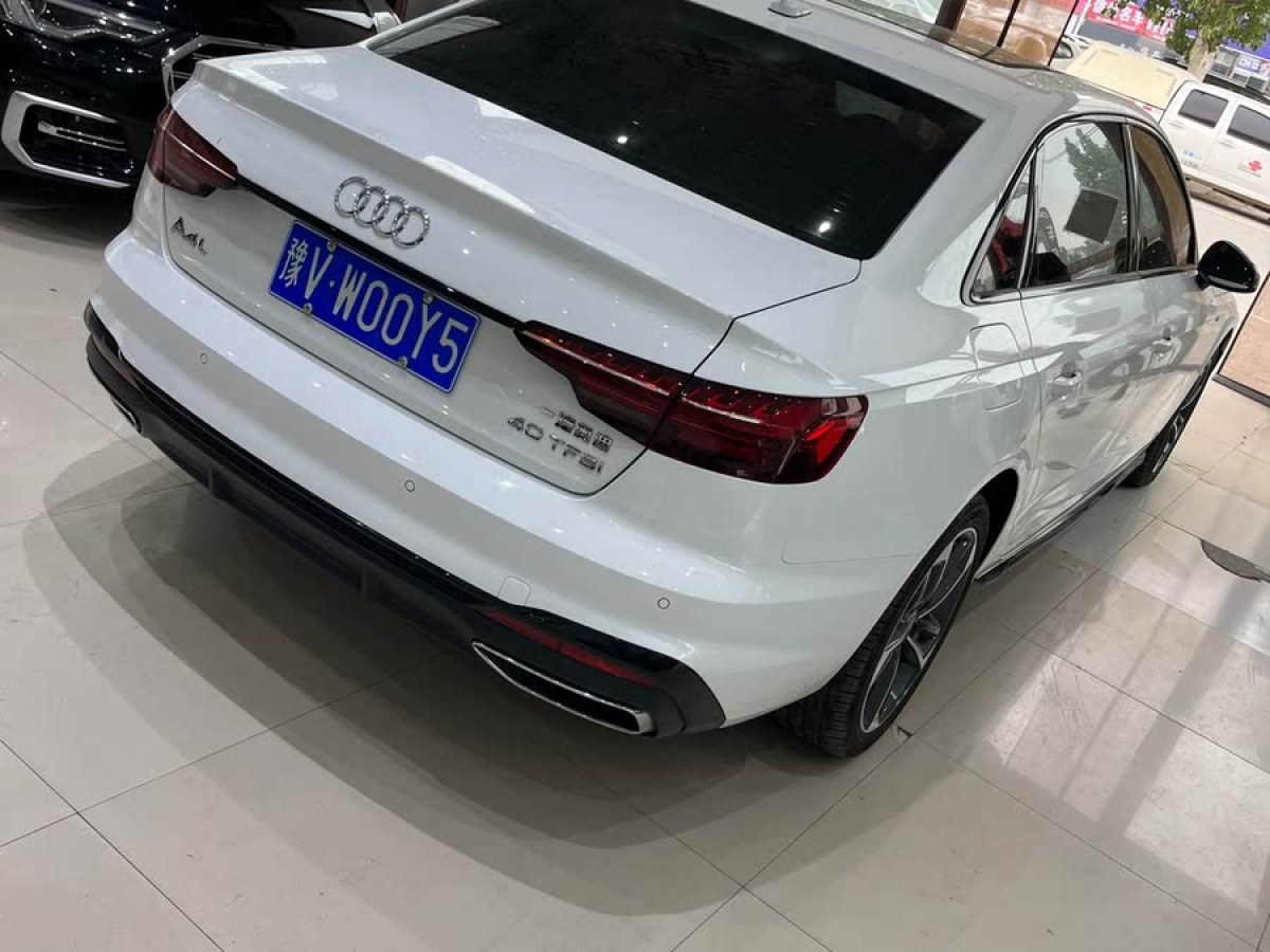 奧迪 奧迪A4L  2023款 40 TFSI 豪華動(dòng)感型圖片