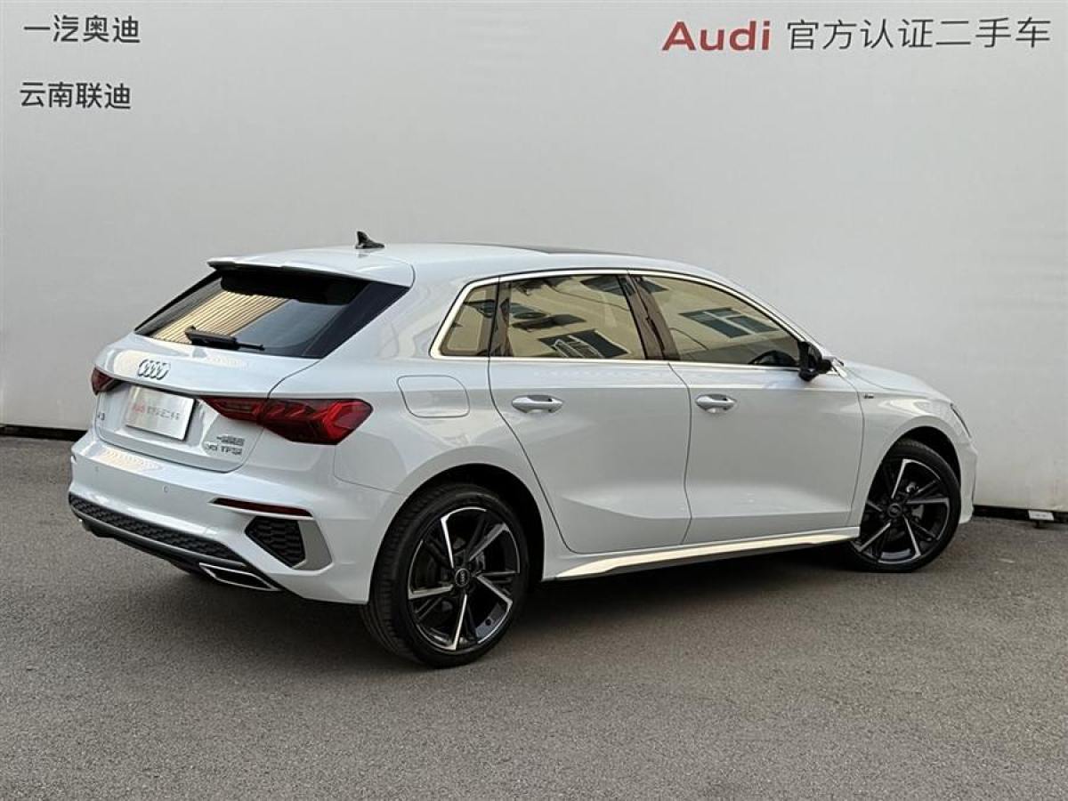 奧迪 奧迪A3  2023款 改款 Sportback 35 TFSI 時尚運(yùn)動型圖片