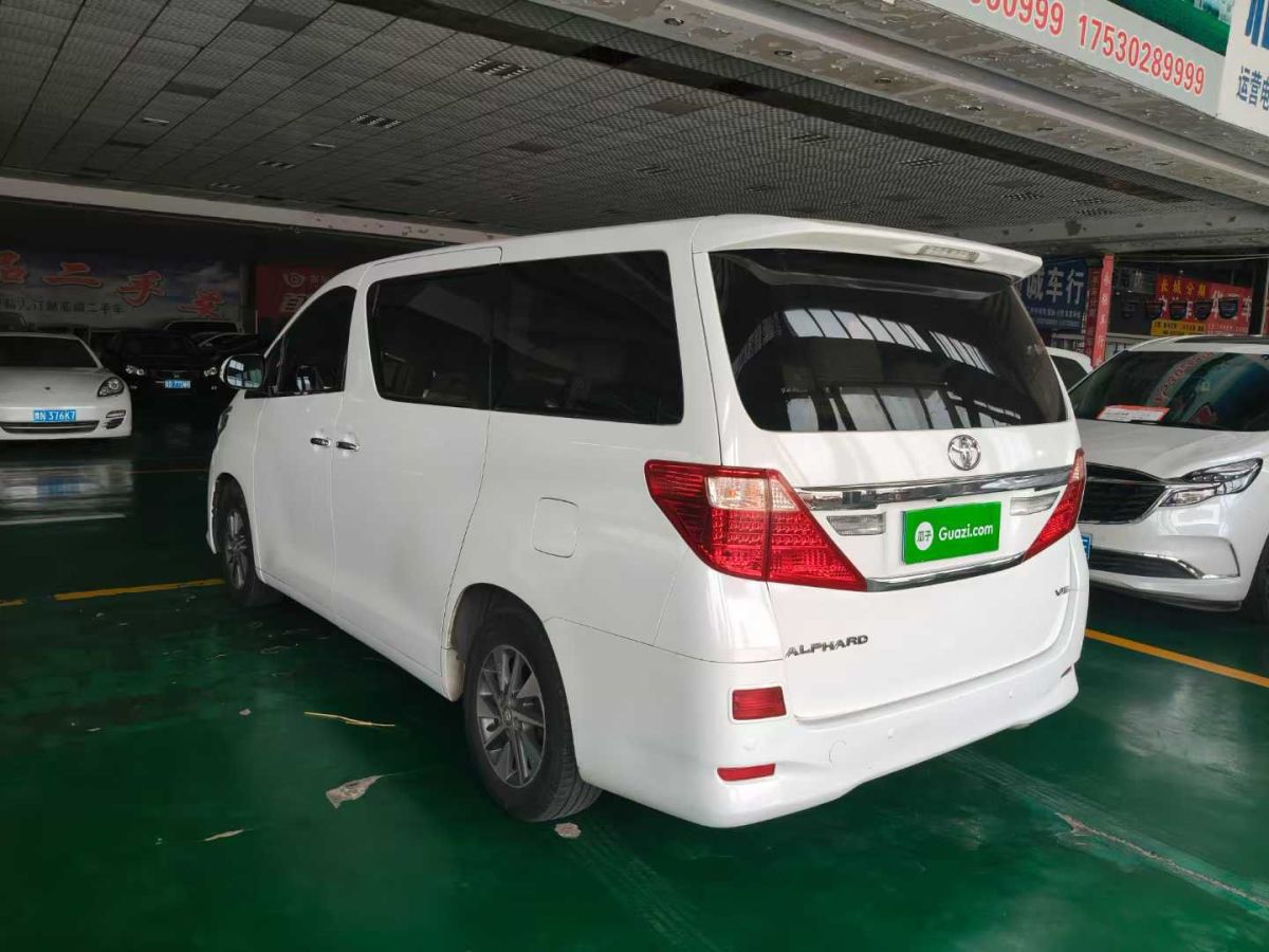 豐田 埃爾法  2015款 3.5L 尊貴版圖片