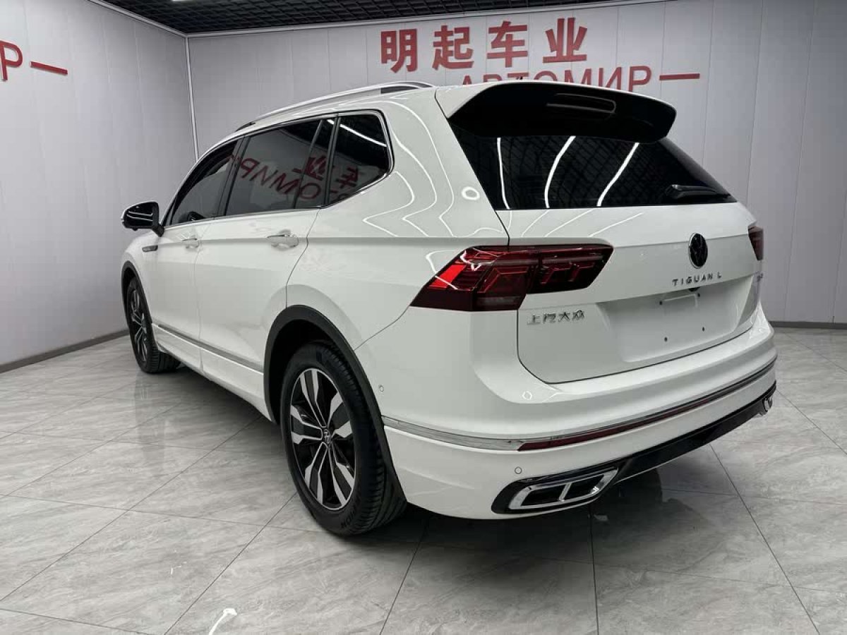 大眾 途觀L  2023款 改款 330TSI 自動兩驅(qū)R-Line越享版圖片