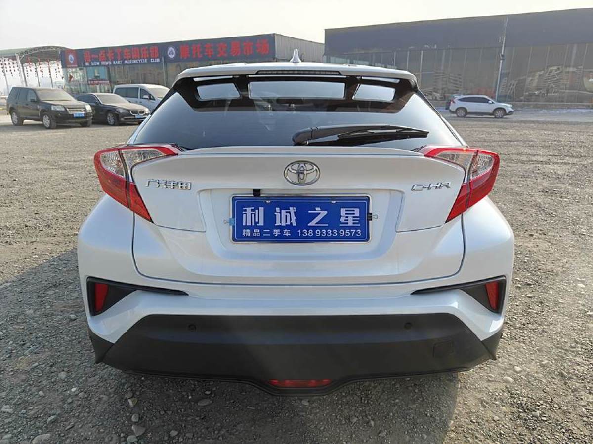 豐田 C-HR  2021款 2.0L 舒適版圖片