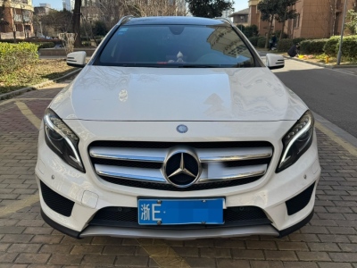 2017年3月 奔馳 奔馳GLA GLA 260 4MATIC 運(yùn)動(dòng)型圖片