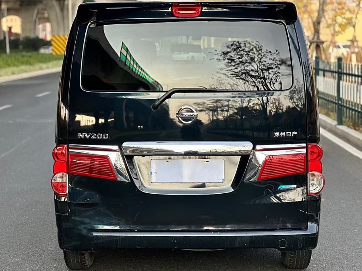 日產(chǎn) NV200  2018款 1.6L CVT豪華型圖片