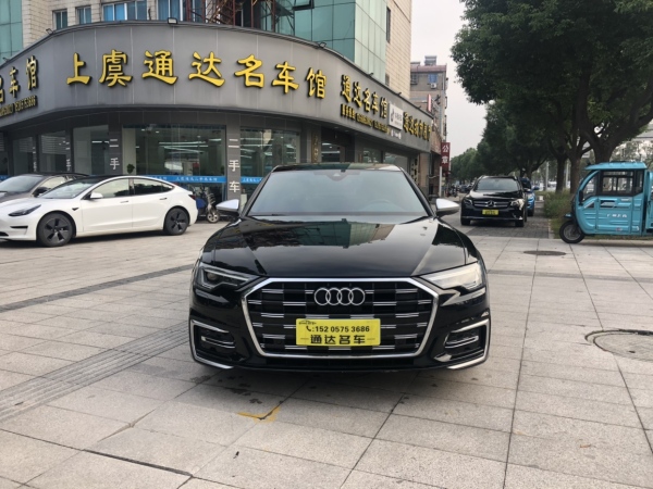 奥迪 奥迪A6L  2022款 40 TFSI 豪华致雅型