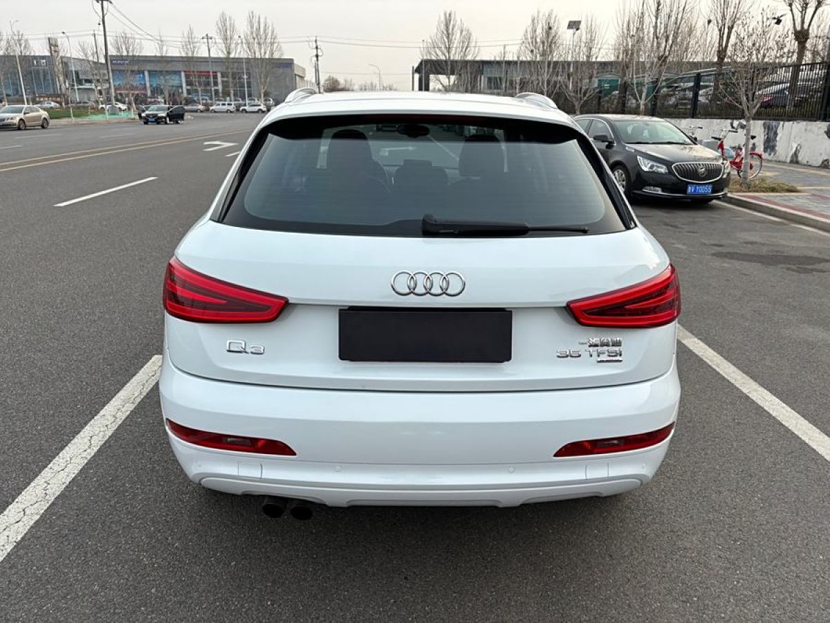 奧迪 奧迪Q3  2015款 35 TFSI quattro 技術(shù)型圖片