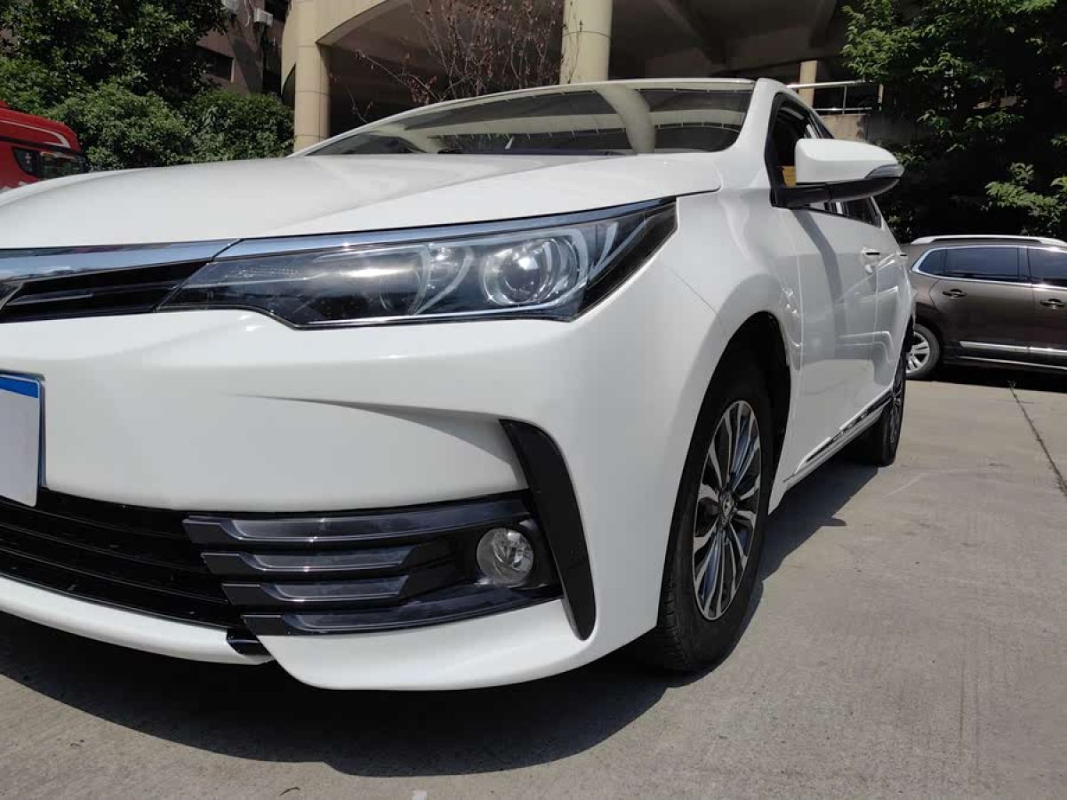 豐田 卡羅拉  2017款 改款 1.2T S-CVT GL-i圖片