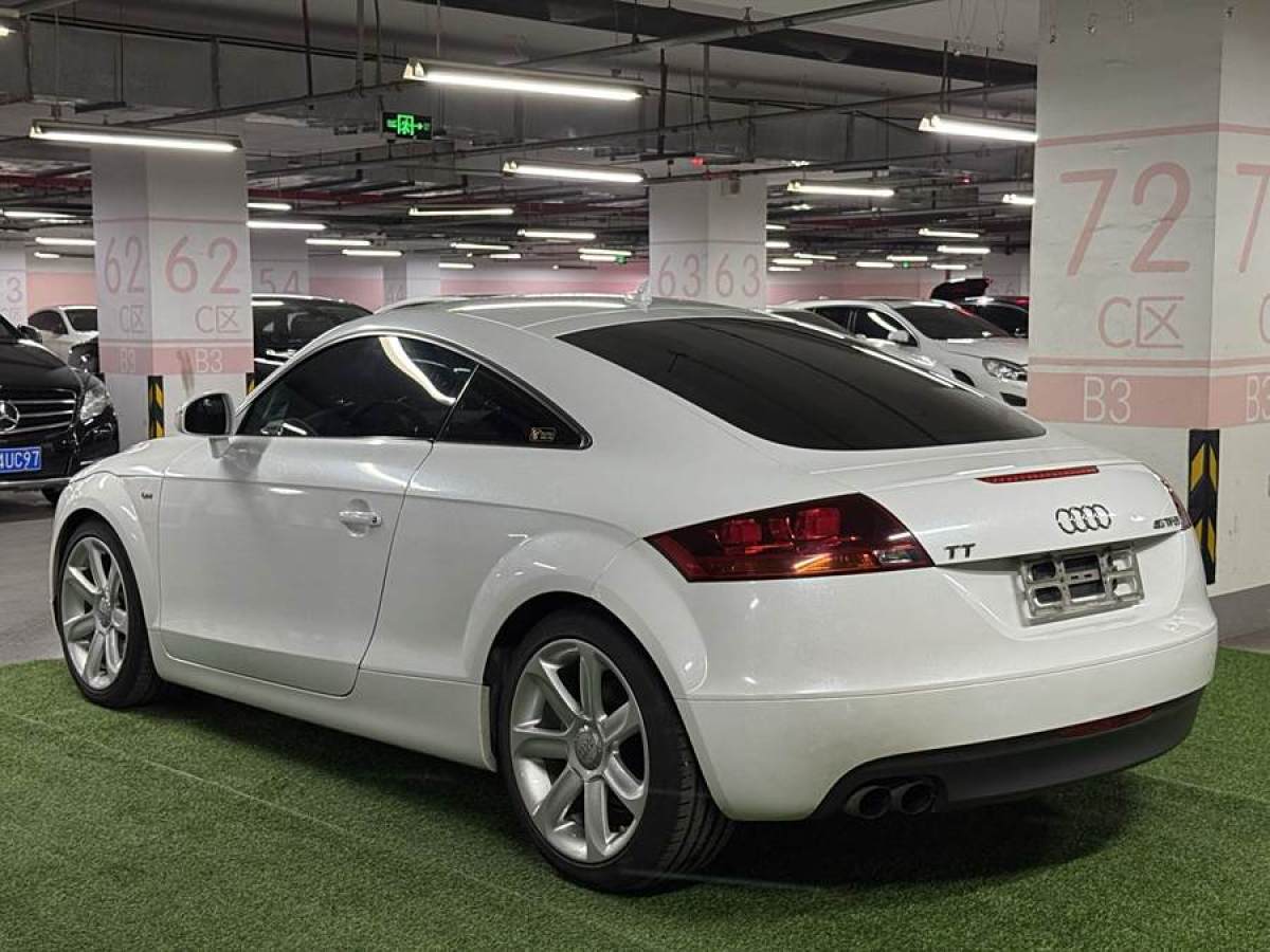 2008年4月奧迪 奧迪TT  2008款 TT Coupe 2.0TFSI