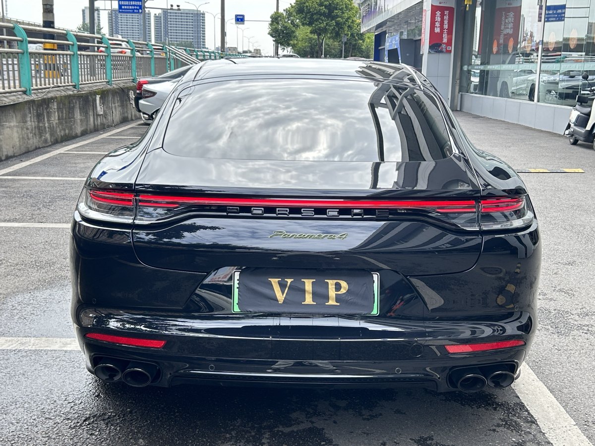 2022年10月保時(shí)捷 Panamera新能源  2022款 Panamera 4 E-Hybrid 鉑金版 2.9T