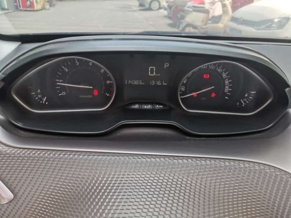 標致 2008  2015款 玩酷版 1.6L 自動翡翠型圖片