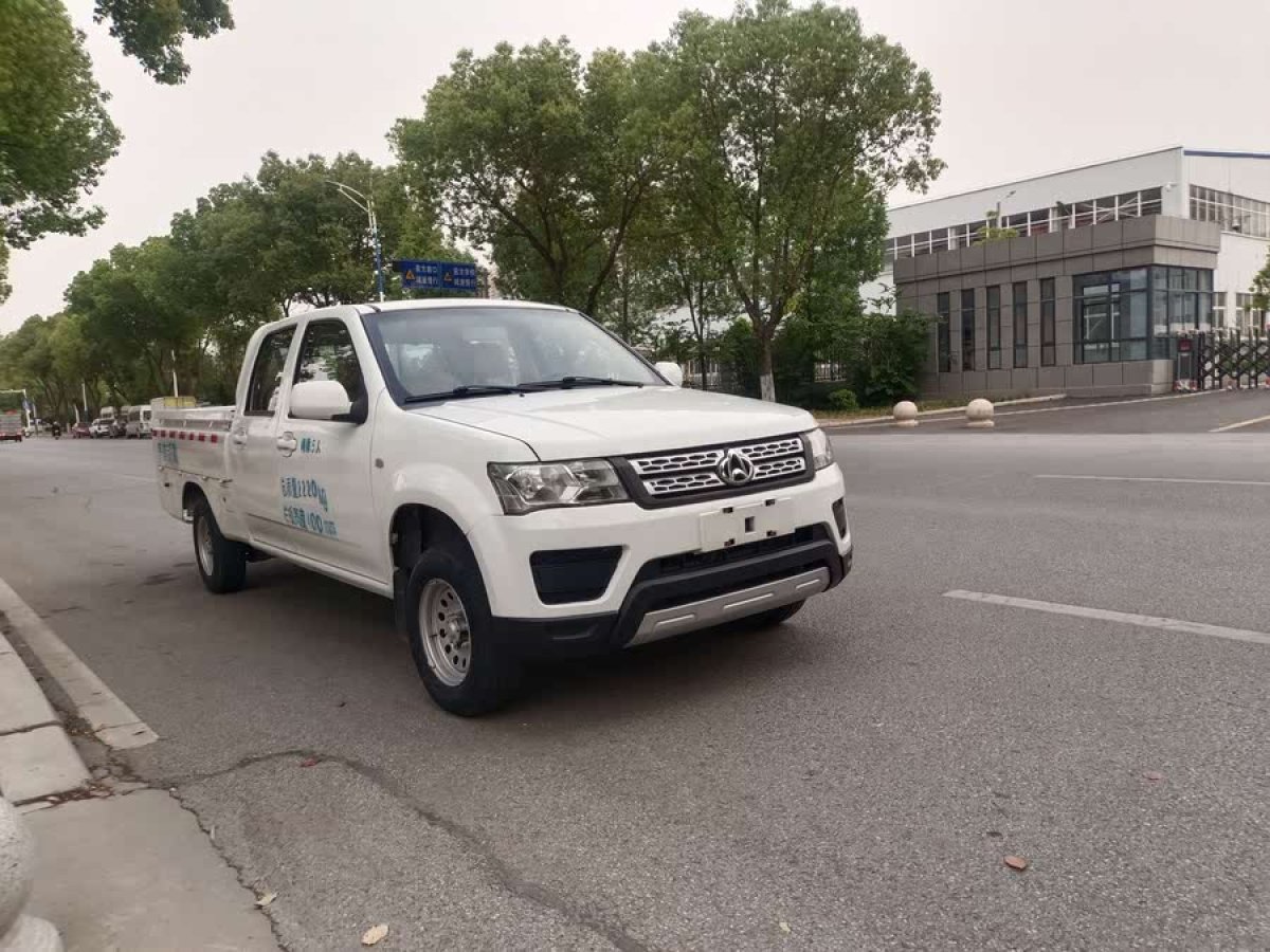 長安輕型車 神騏F30  2016款 1.5L標(biāo)準(zhǔn)型長軸DAM15L圖片