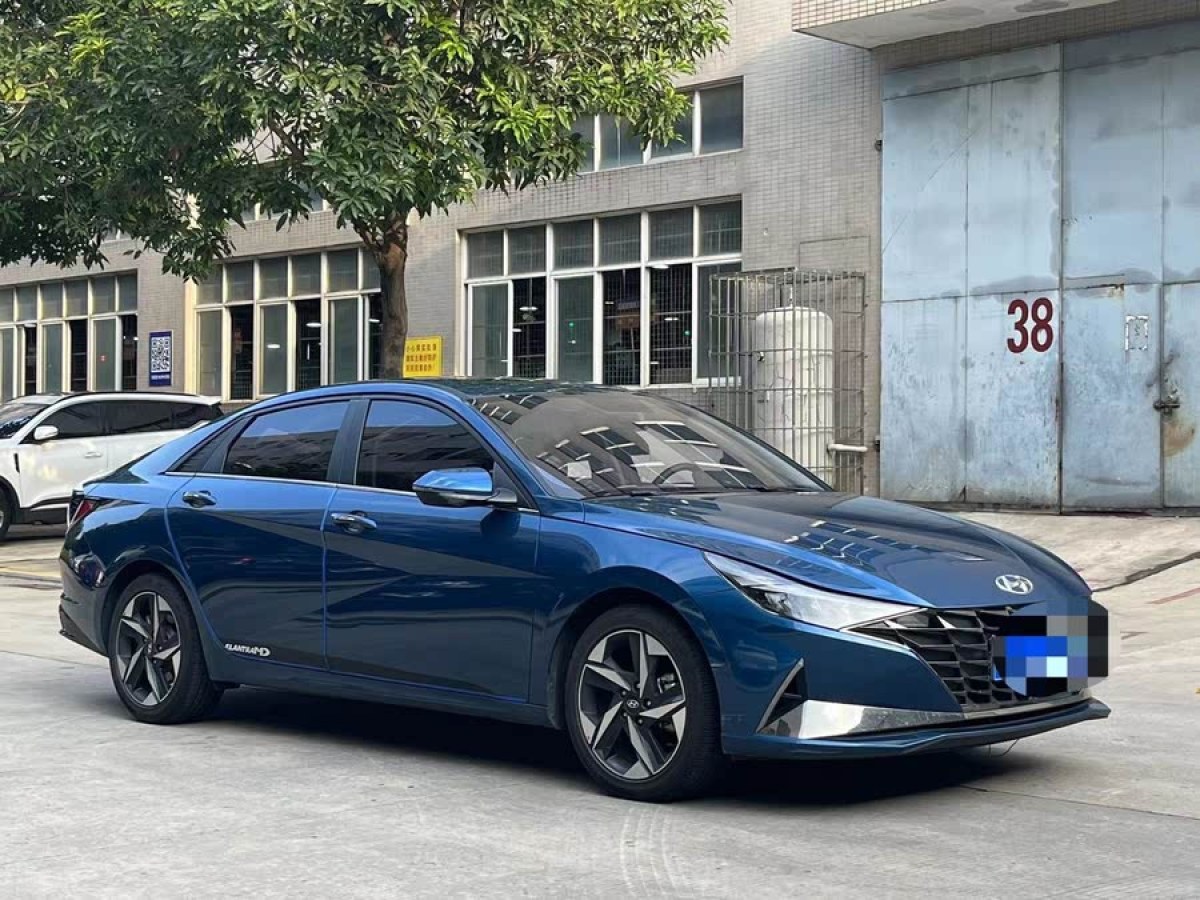 現(xiàn)代 伊蘭特  2022款 1.5L CVT LUX尊貴版圖片