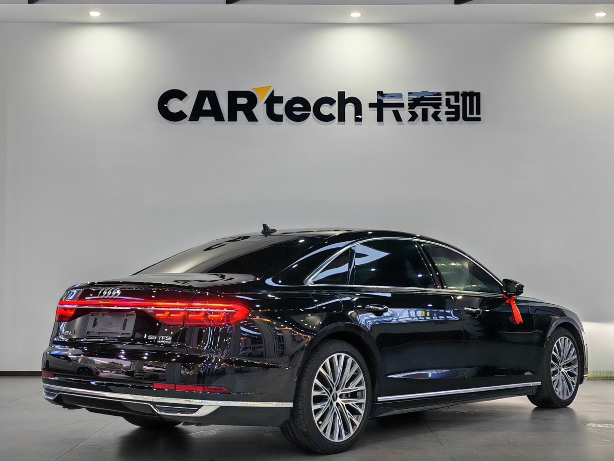 奧迪 奧迪A8  2022款 A8L 55 TFSI quattro 豪華型典藏版圖片