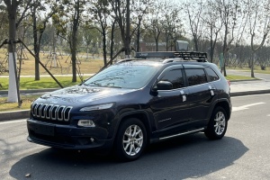 自由光 Jeep 2.4L 領(lǐng)先版