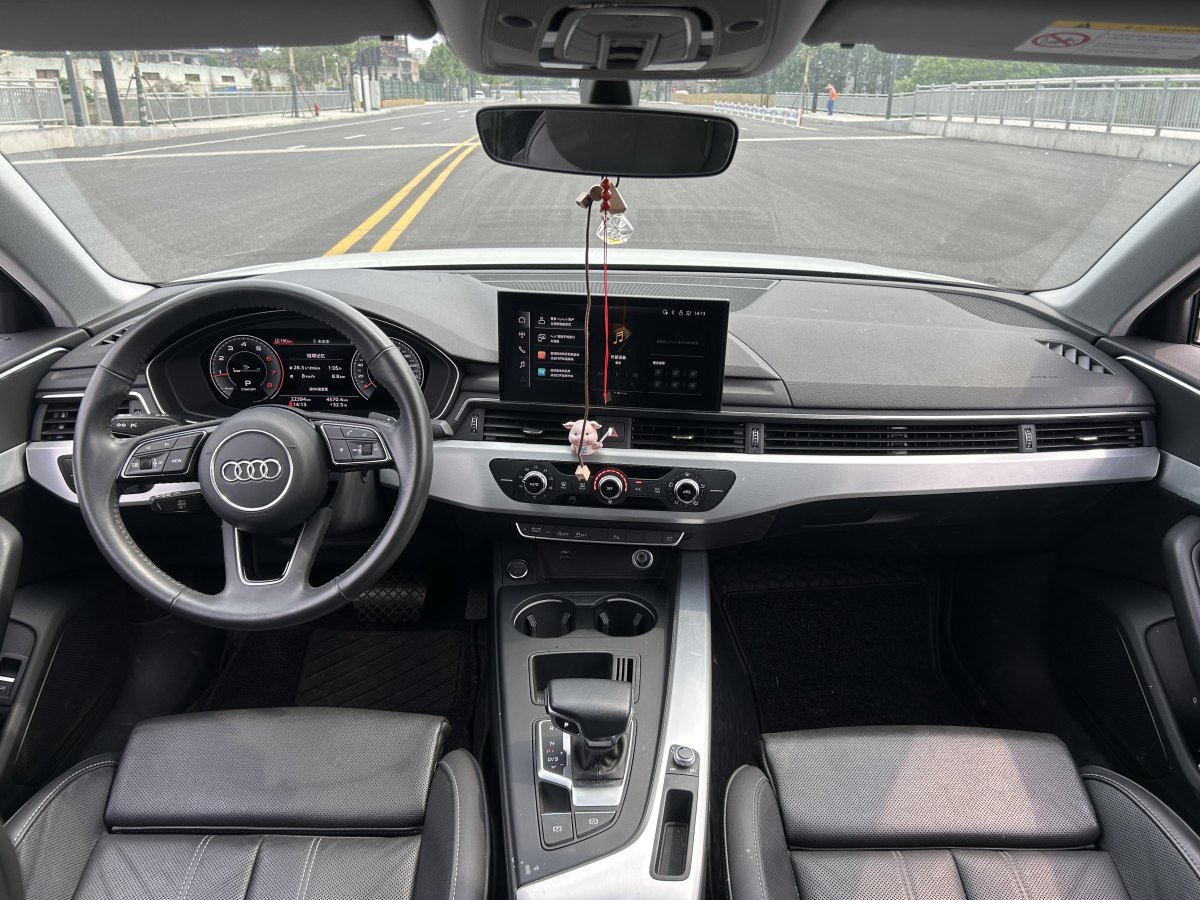 奧迪 奧迪A4L  2022款 40 TFSI 時尚動感型圖片
