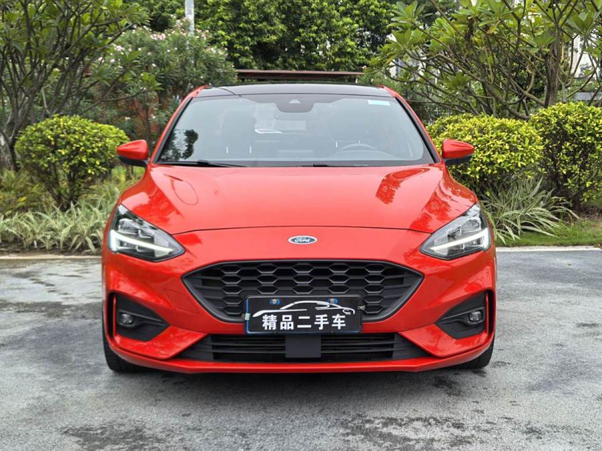 福特 福克斯  2020款 三廂 EcoBoost 180 自動(dòng)ST Line圖片