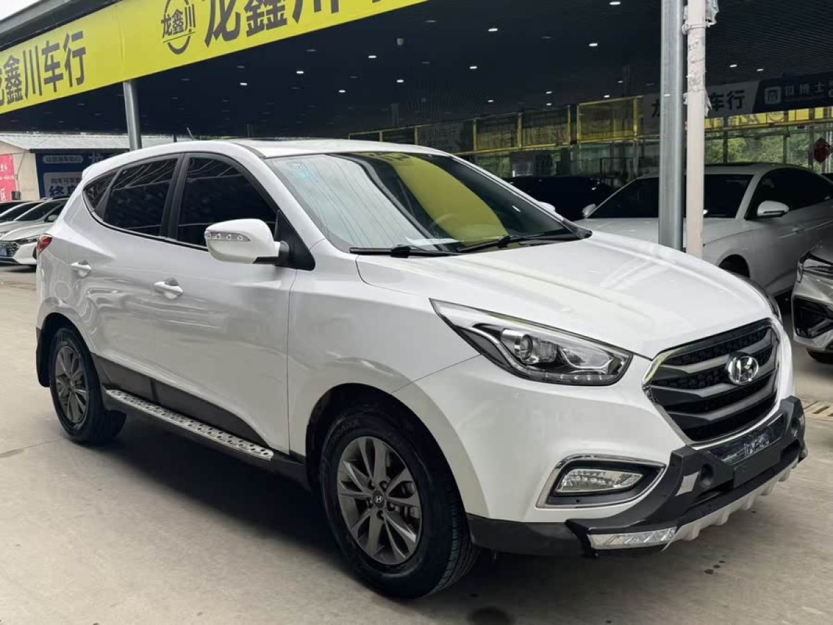 現(xiàn)代 ix35  2015款 2.0L 自動兩驅(qū)舒適型 國IV圖片