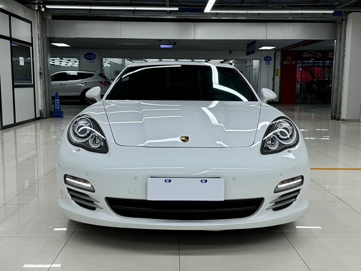 保時(shí)捷 Panamera  2013款 Panamera 4 Platinum Edition 3.6L圖片