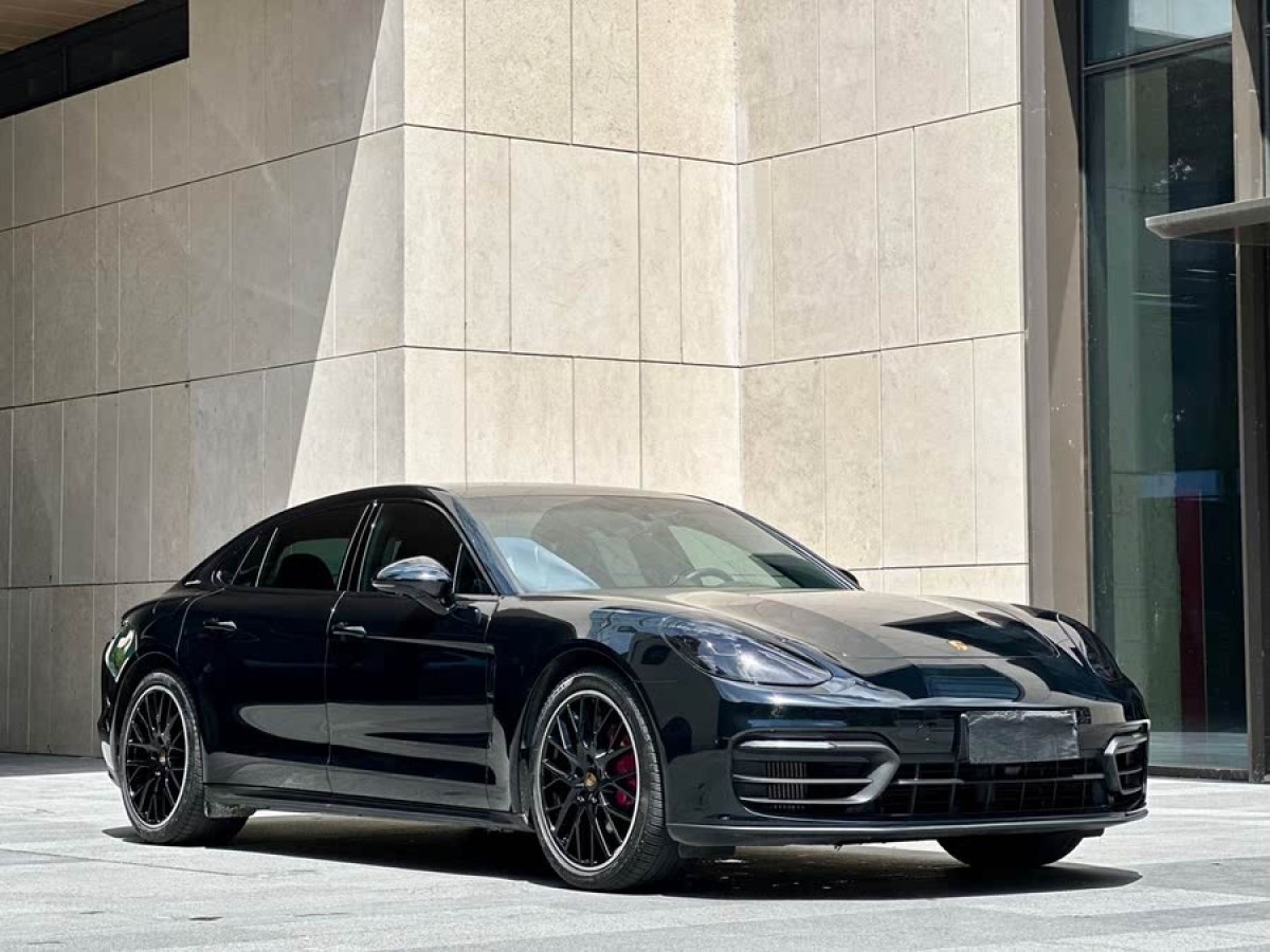 保時(shí)捷 Panamera  2022款 Panamera 行政加長(zhǎng)版 2.9T圖片